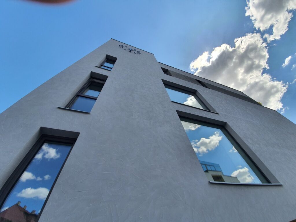 d4f7ca20-a8c9-4054-a5e0-7bd4b5cad1df