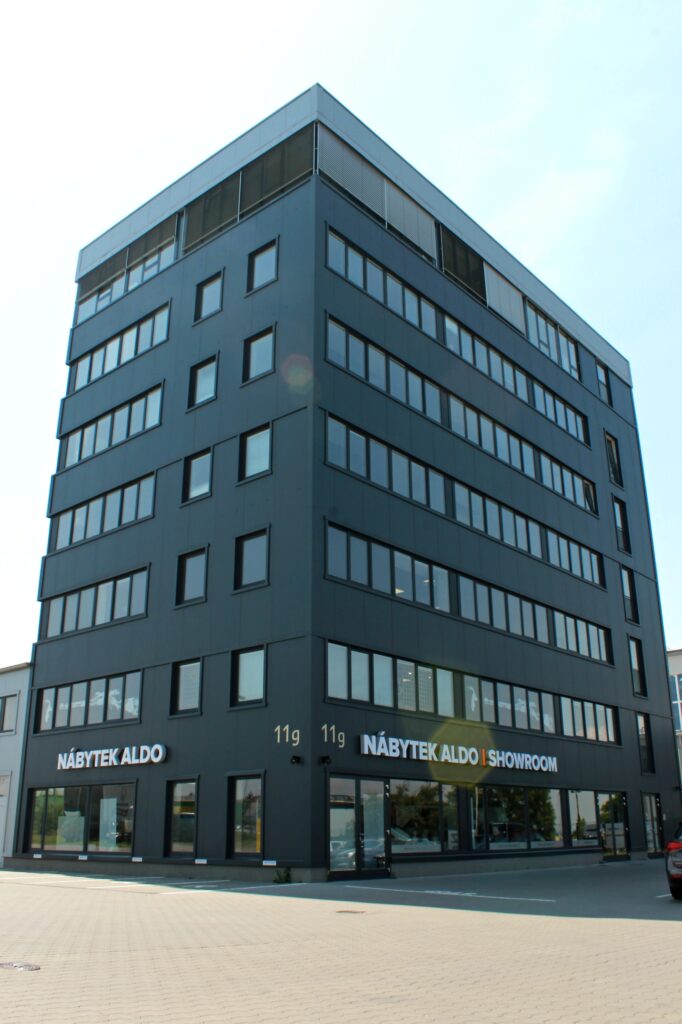 hala Řípská 2 (2)