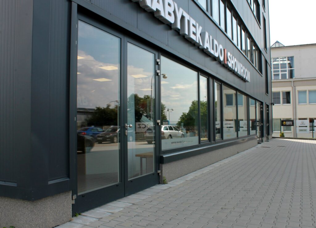 hala Řípská 5.jpg